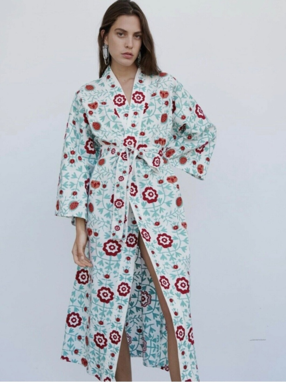 Zara Limited Edition Embroidered Linen Cotton Belted Kimono - NWOT Size M-L